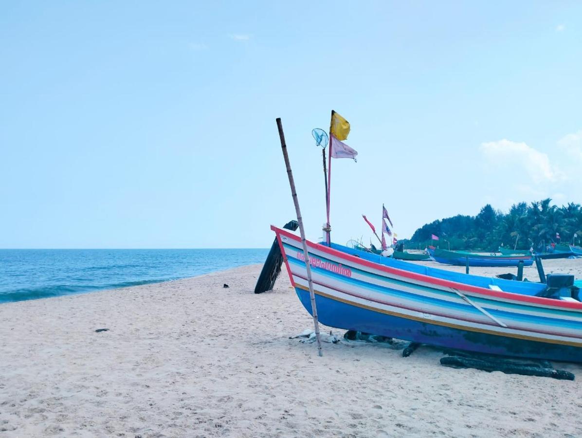 Marari La Rose Beach Homestay มาราริคุลาม ภายนอก รูปภาพ